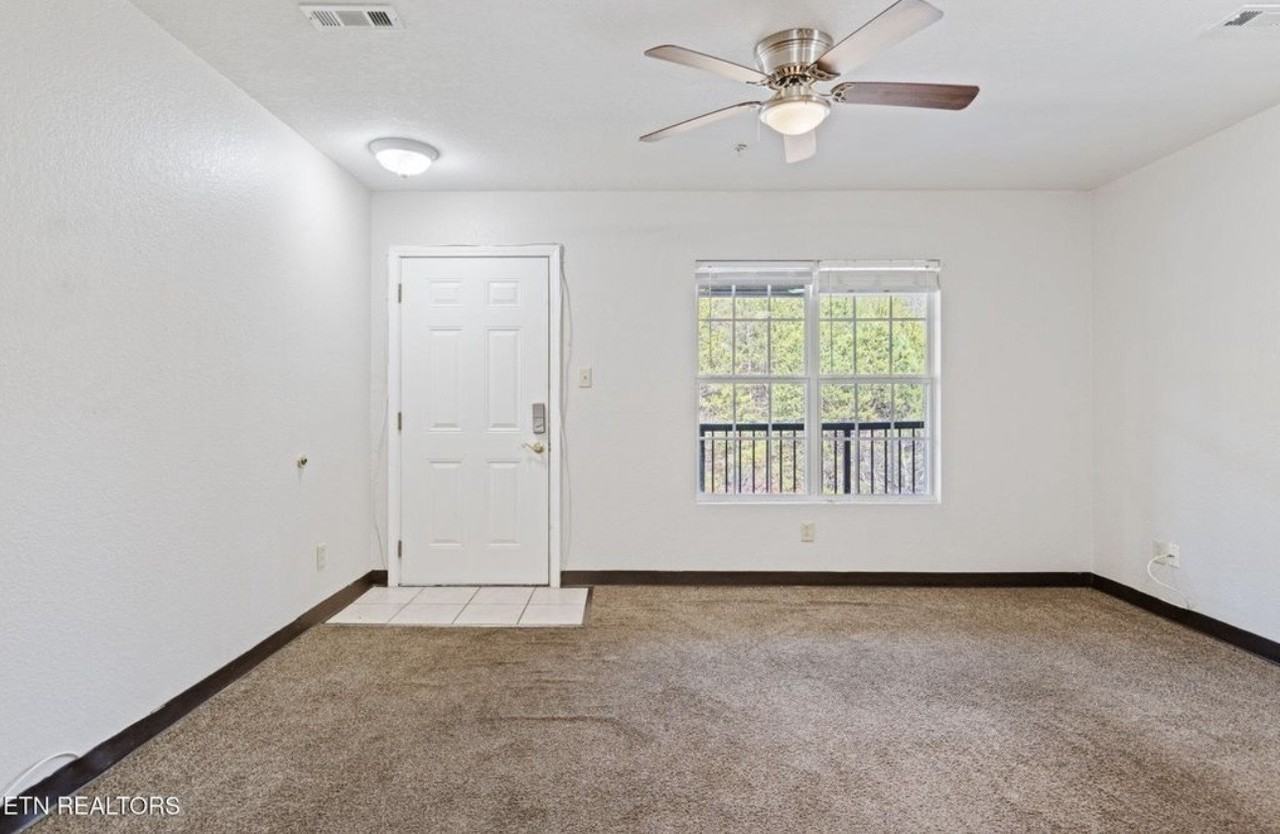 849 Glades Road - Photo 5 of 10