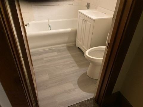 3902A North Port Washington Avenue - Photo 2 of 14