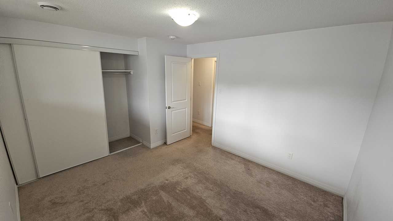 444 Via Verona Avenue - Photo 7 of 8