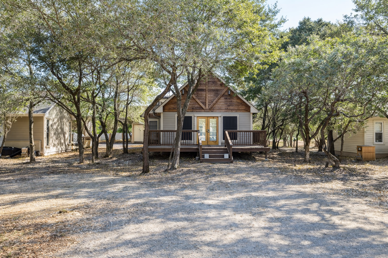 1256 Lonesome - Photo 2 of 22