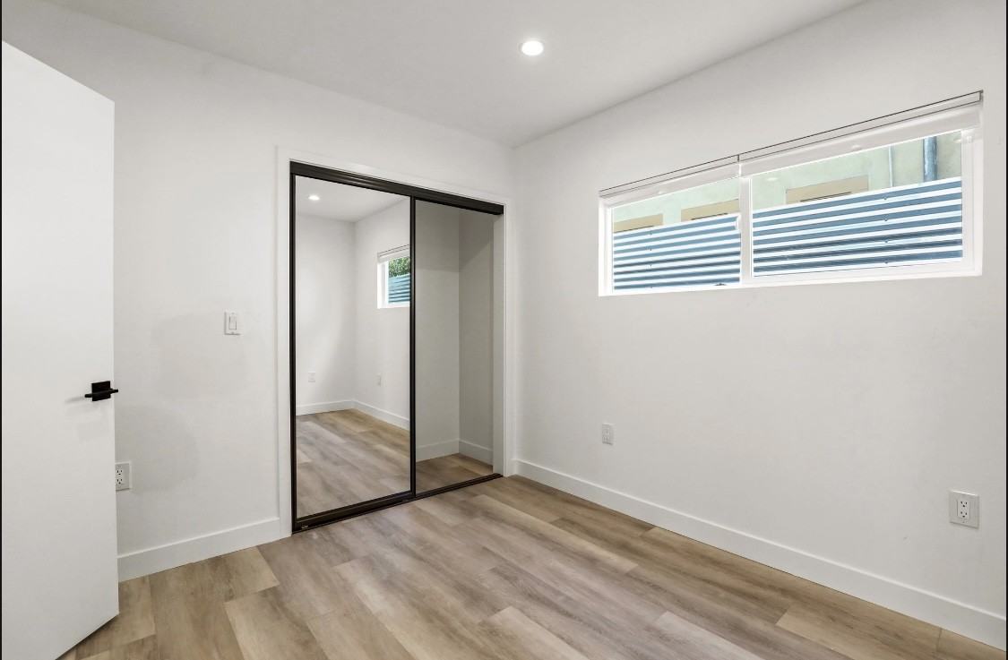 2561 West Avenue 30 #5 - Photo 7 of 16