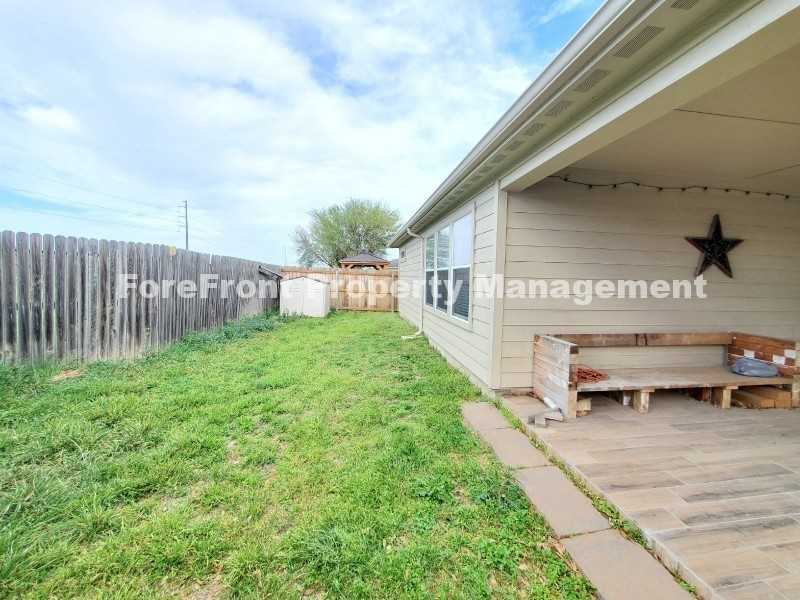 555 Planters Pass - Photo 3 of 45