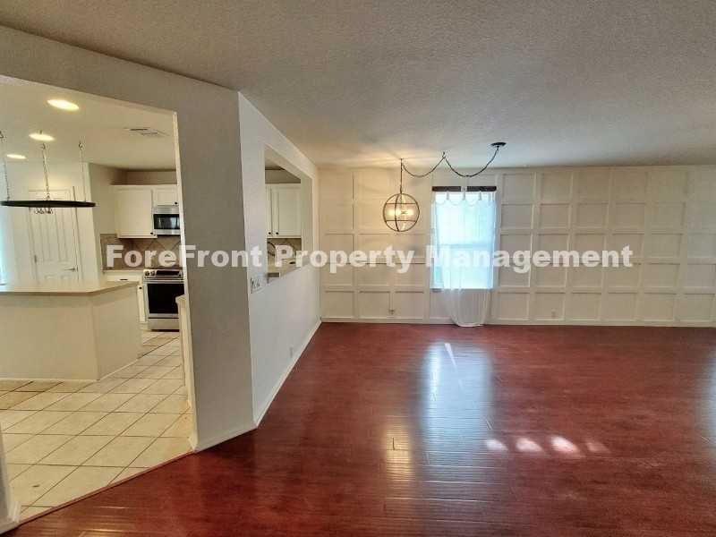 555 Planters Pass - Photo 7 of 45