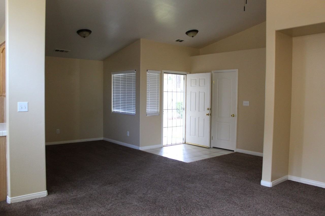 5111 Mill Wheel Dr - Photo 2 of 22