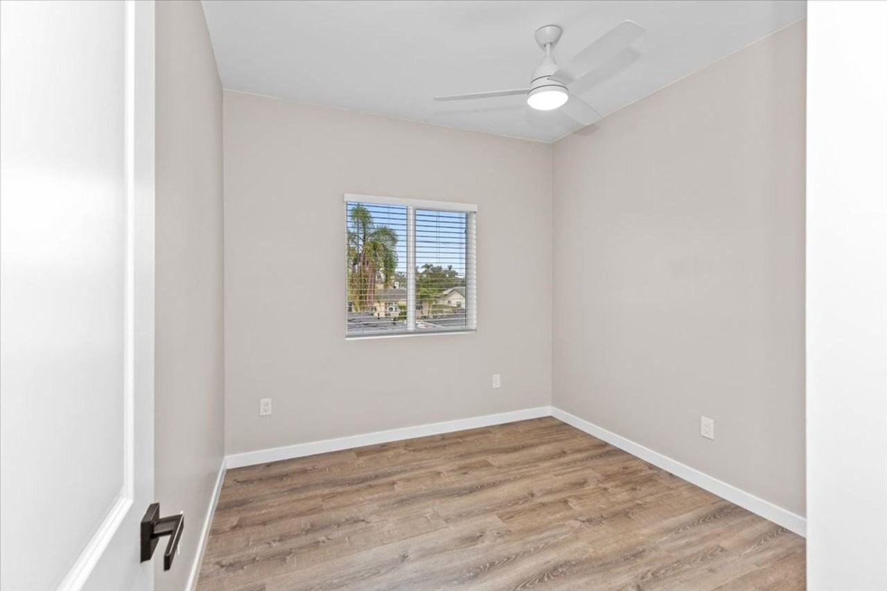 5016 Chaparral Way - Photo 4 of 18