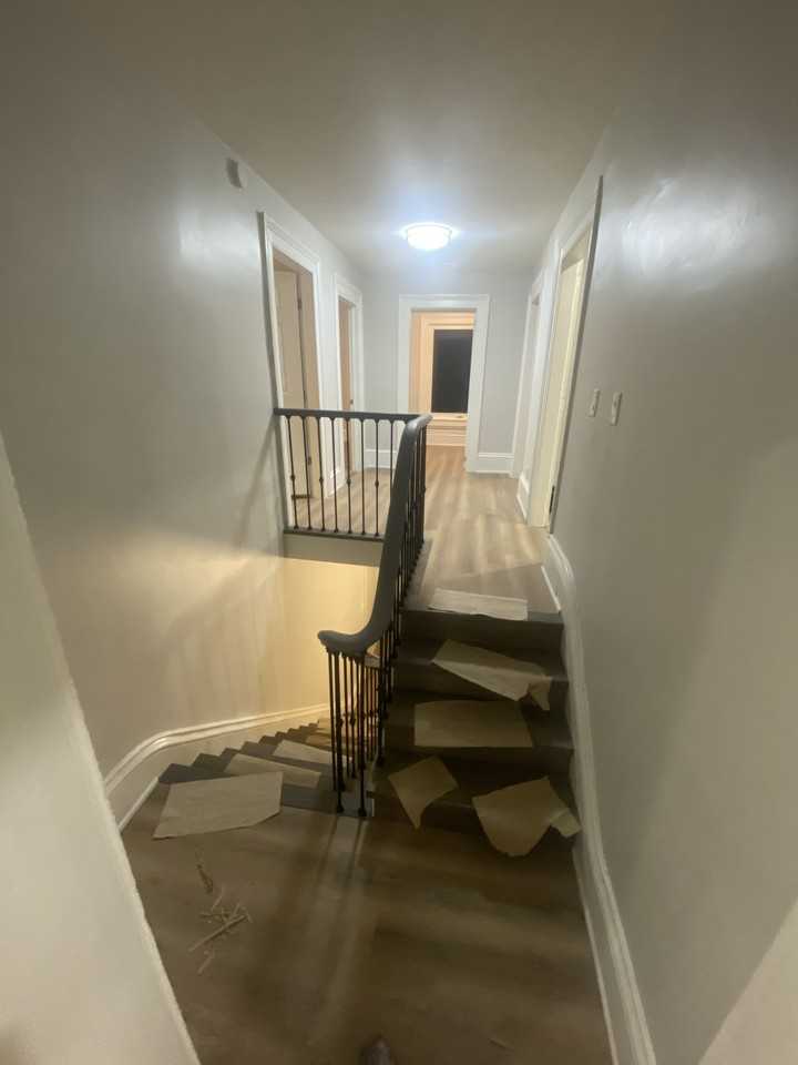 332 Dalhousie St #B - Photo 3 of 7