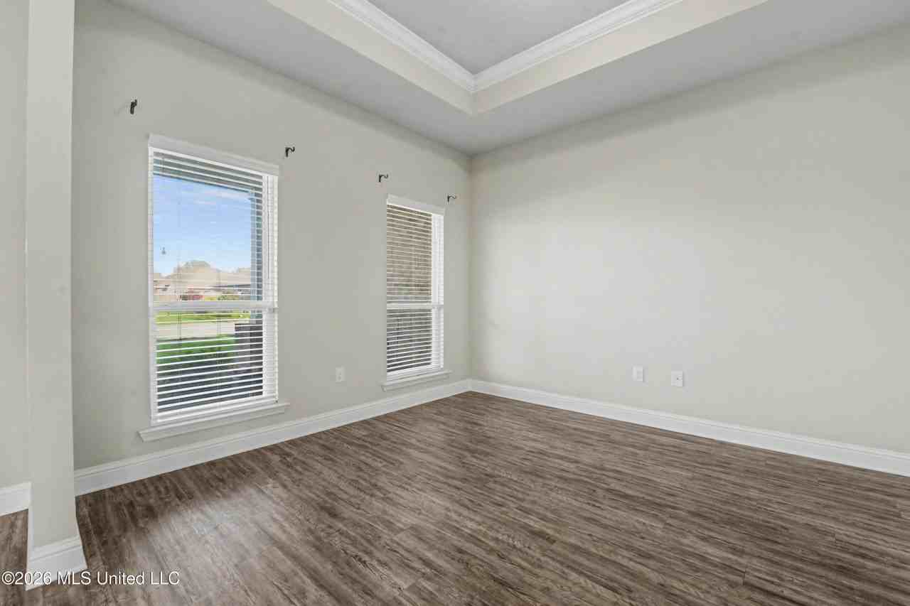 10423 Autumn Dr - Photo 4 of 35