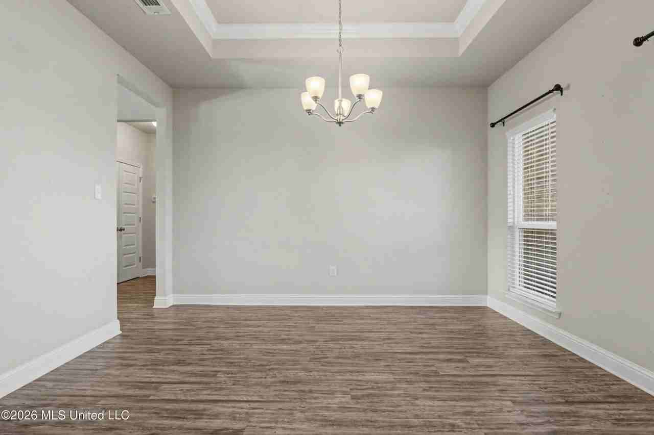 10423 Autumn Dr - Photo 6 of 35