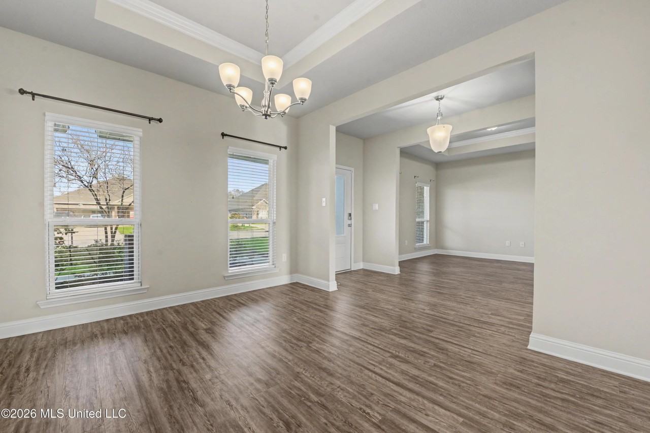 10423 Autumn Dr - Photo 7 of 35