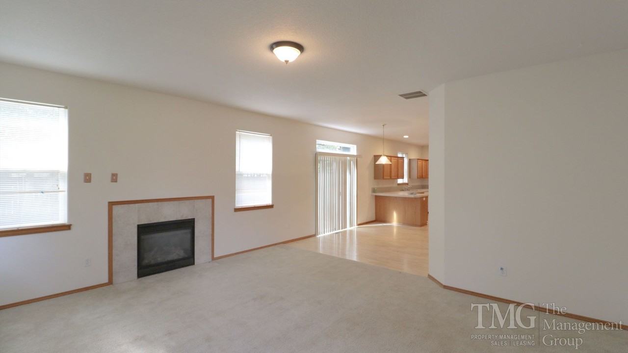 16805 Ne 9th St - Photo 2 of 50