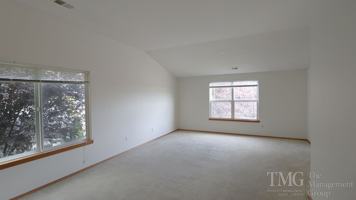featured image of 16805 Ne 9th St
