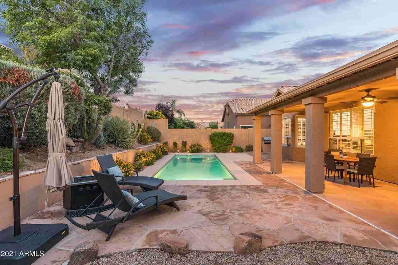 11160 E Greythorn Dr - Photo 4 of 33