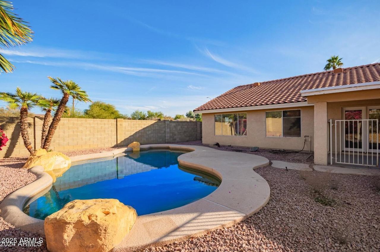 4758 E Villa Maria Dr - Photo 5 of 41