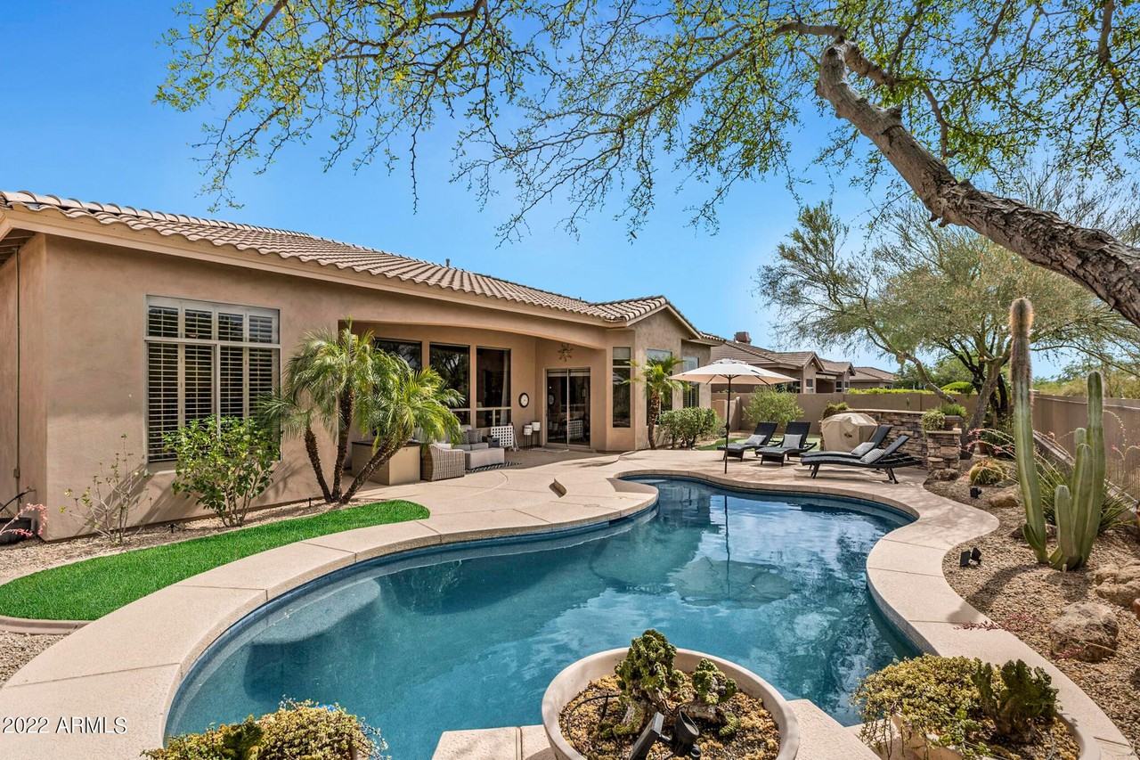 5936 E Night Glow Cir - Photo 2 of 35