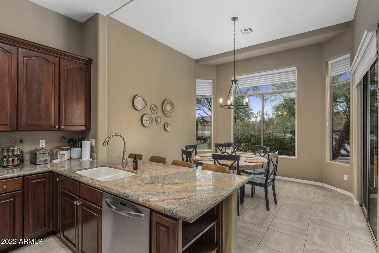 5936 E Night Glow Cir - Photo 7 of 35