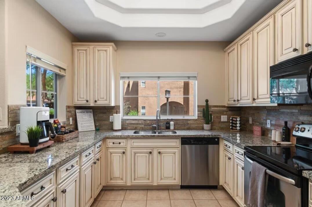 8245 E Bell Rd #138 - Photo 6 of 44