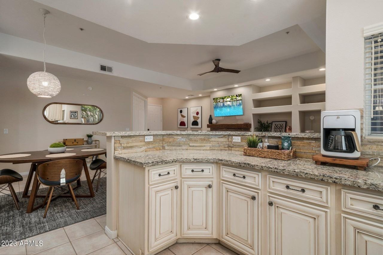 8245 E Bell Rd #138 - Photo 7 of 44