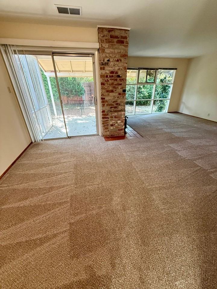 3139 Baker Dr - Photo 3 of 12