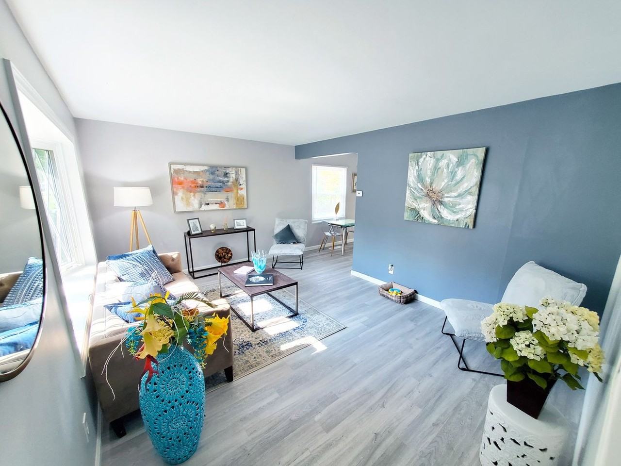 19707 Meadowlark Ln - Photo 2 of 27