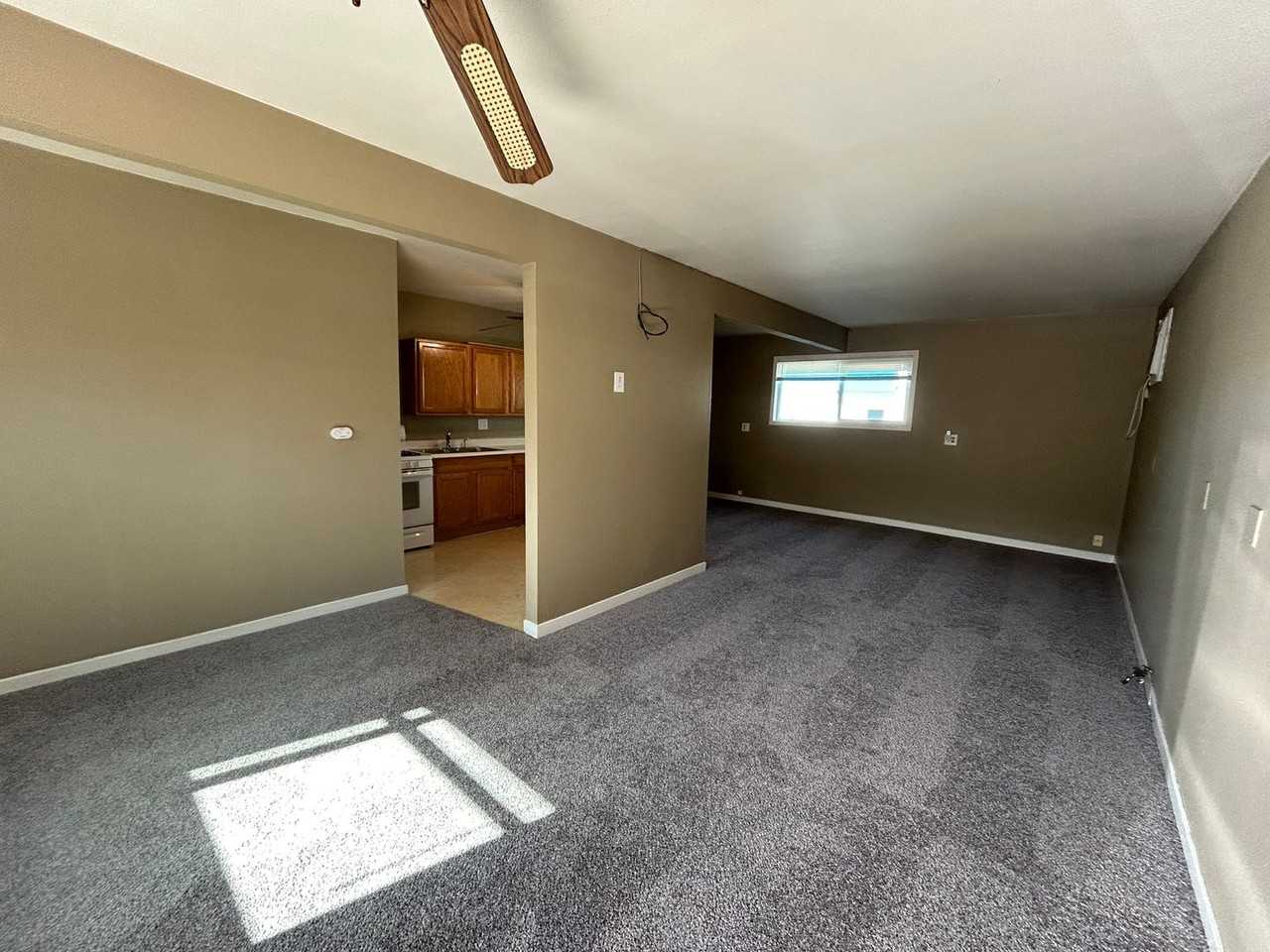 1441 Coldwell Ave #A - Photo 3 of 13