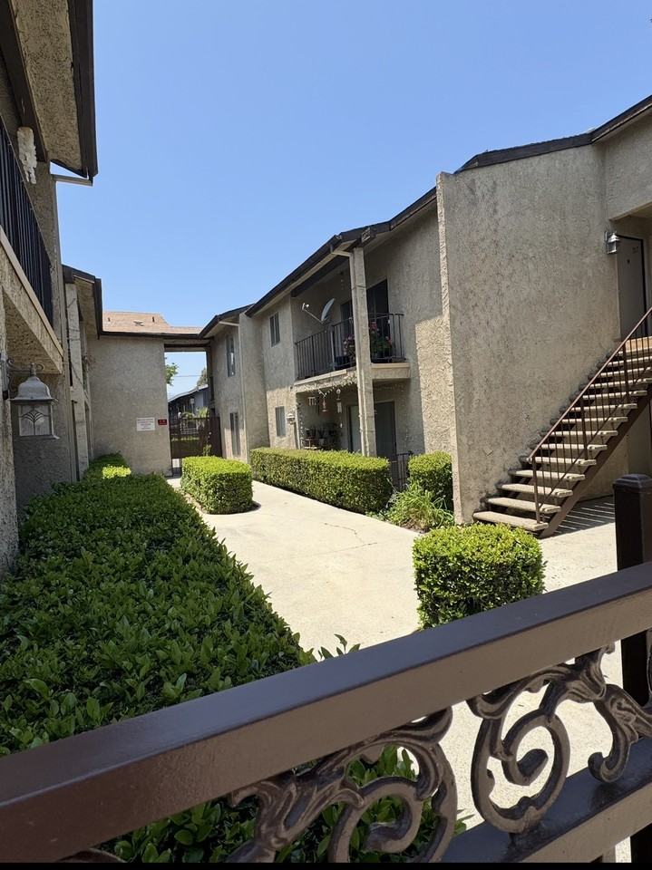 24851 Walnut Street #114 - Photo 6 of 20