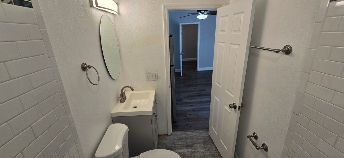 3832 46th Ave N ##B - Photo 6 of 12