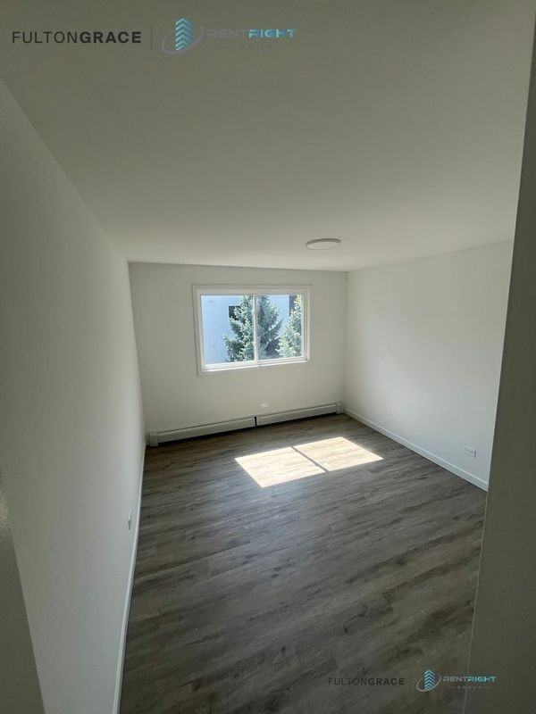 7621 N Sheridan Rd - Photo 4 of 14