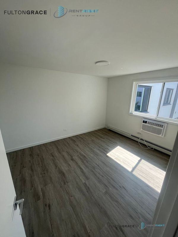 7621 N Sheridan Rd - Photo 7 of 14