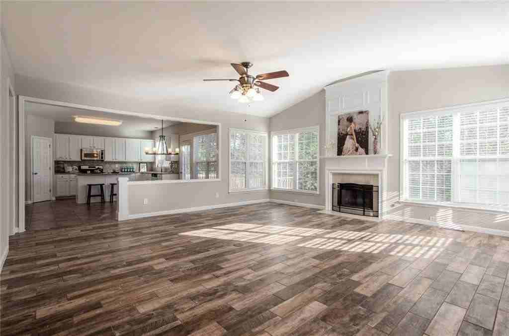 3810 Cabalzar Ln - Photo 4 of 44