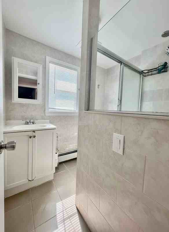 217 N Delaware Ave ##2 - Photo 4 of 5