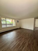 featured image of 2715 Eggert Rd ##11