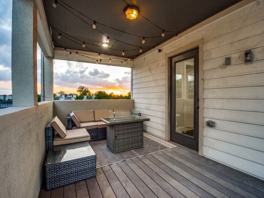 1509 Holly St - Photo 6 of 9