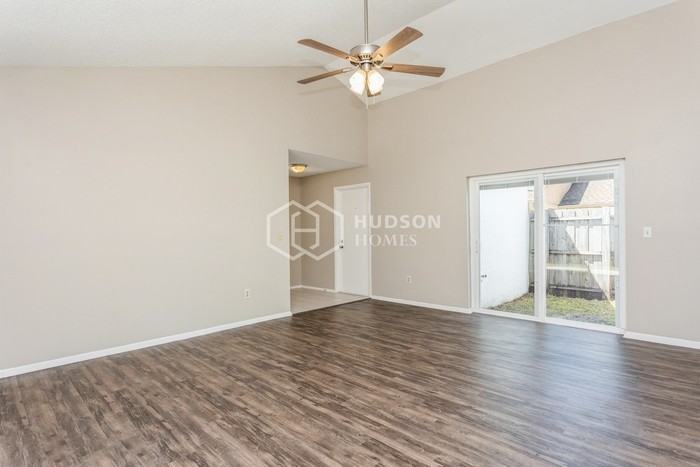 5905 Birchwood Dr - Photo 5 of 26