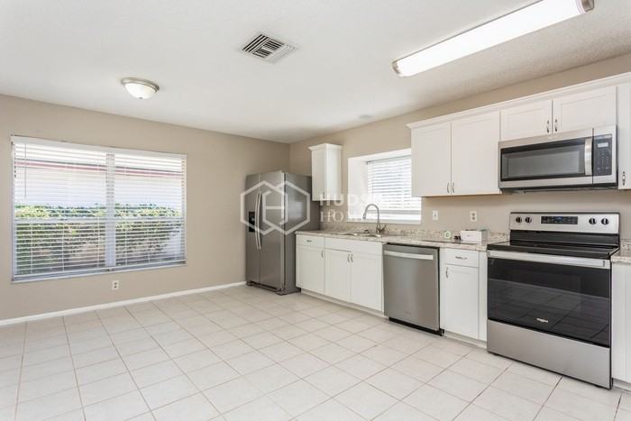 5905 Birchwood Dr - Photo 6 of 26