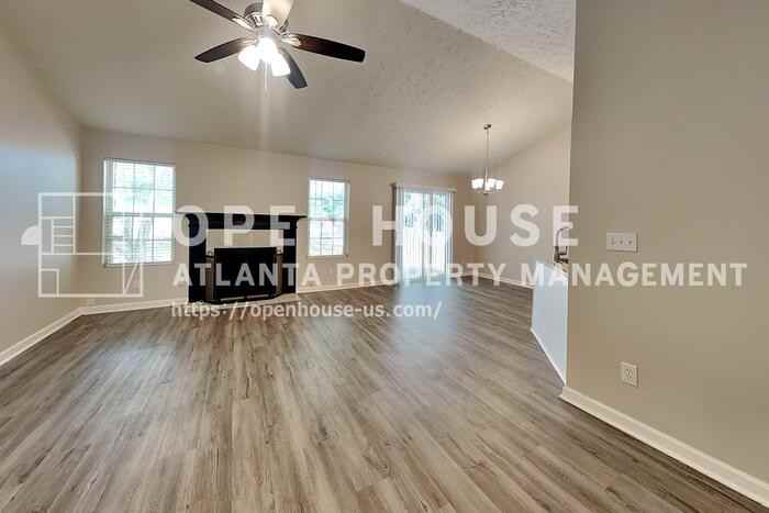 3349 Sentinel Cir - Photo 4 of 20