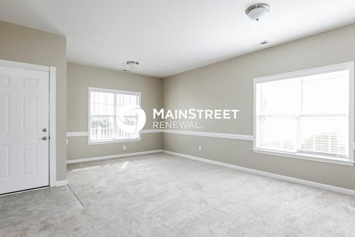 1903 Lees Chapel Rd - Photo 5 of 15