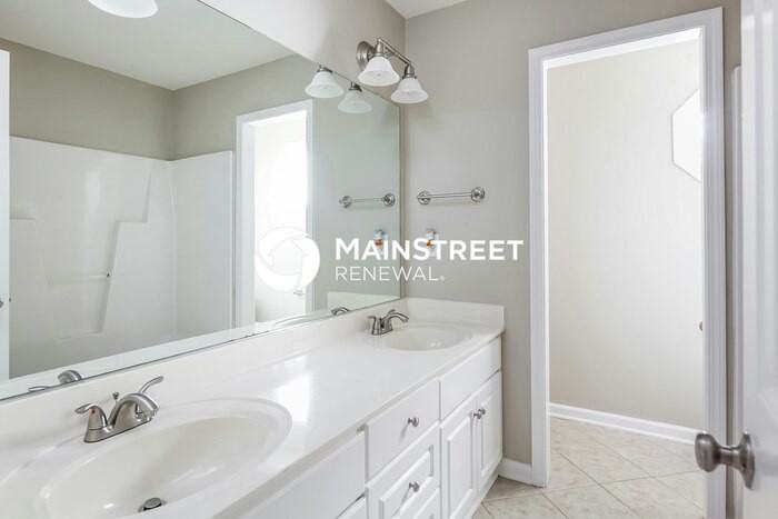 1903 Lees Chapel Rd - Photo 7 of 15