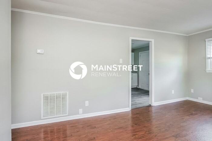 827 Elmira Ave - Photo 3 of 16