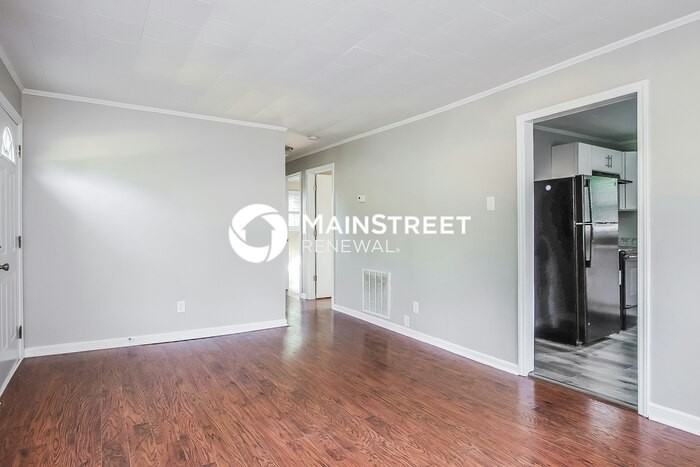 827 Elmira Ave - Photo 6 of 16