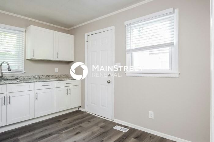 827 Elmira Ave - Photo 7 of 16