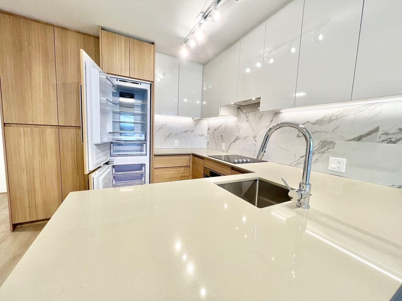 10626 City Parkway - Photo 2 of 14