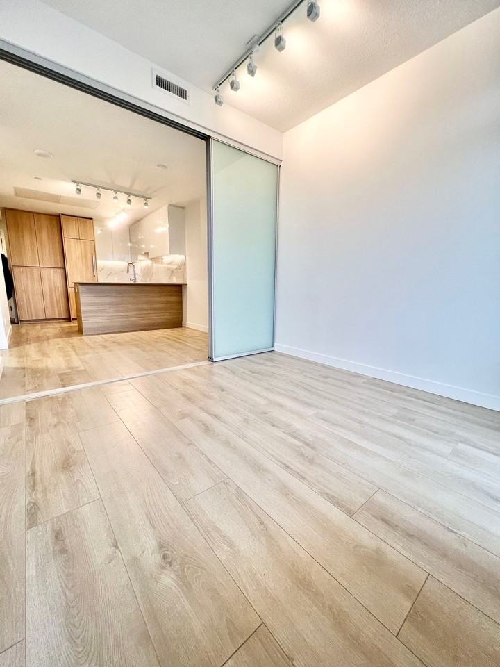 10626 City Parkway - Photo 4 of 14