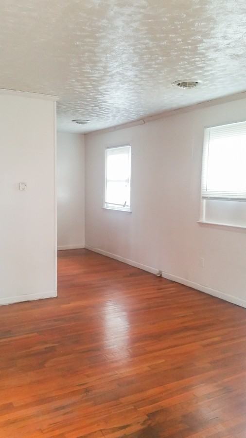 2303 Maclin Cir #NA - Photo 7 of 8