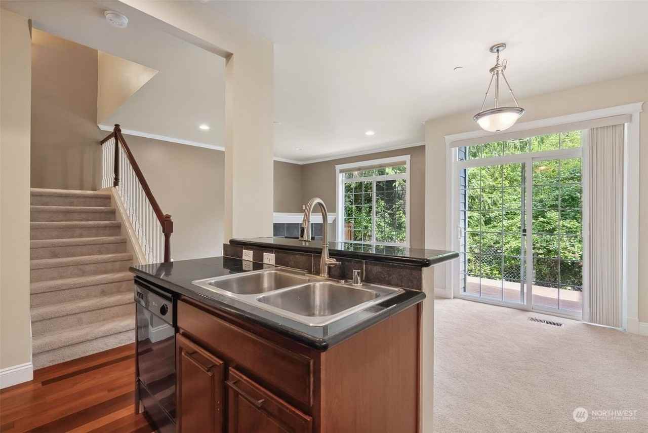 905 225th Pl Se #2 - Photo 5 of 20