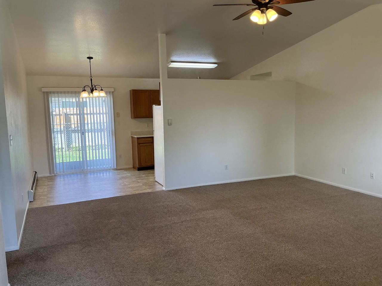 612 Round Table Rd #NA - Photo 4 of 6