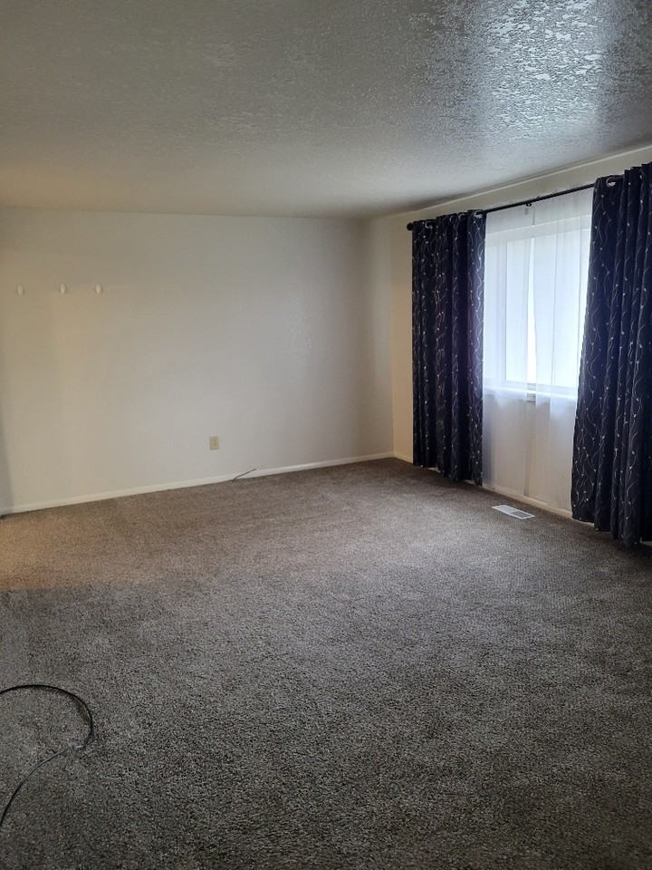 3216 Starlight Ave #NA - Photo 3 of 13