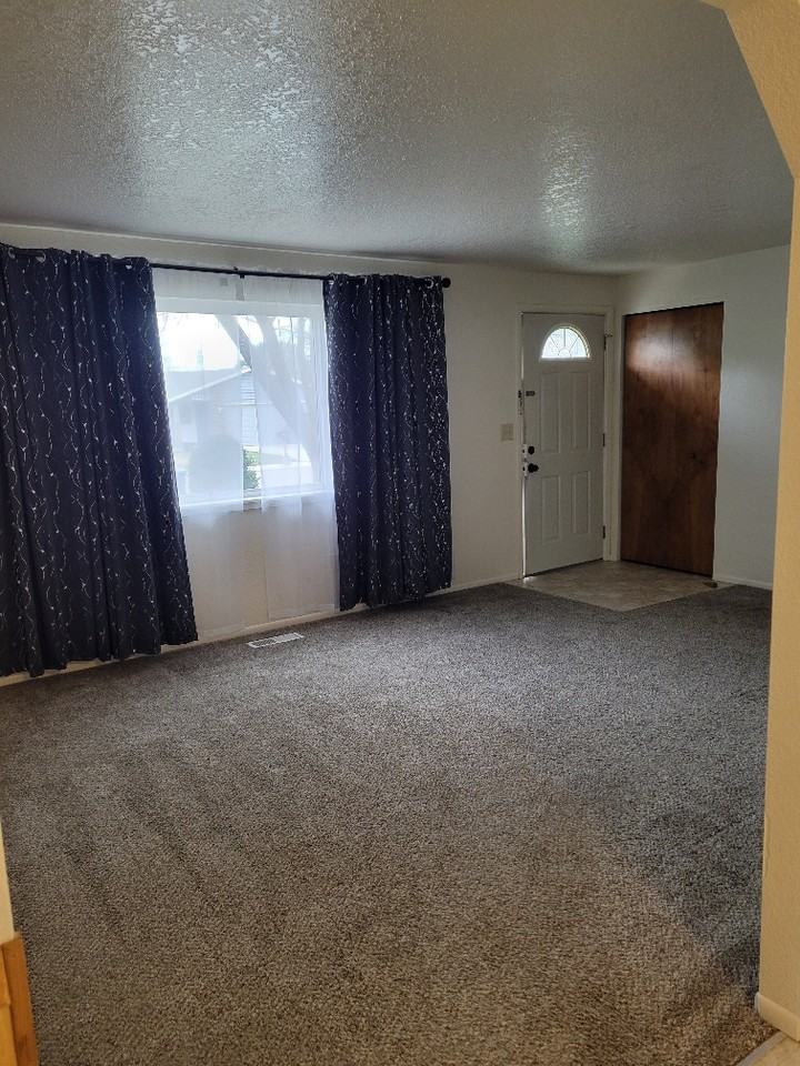 3216 Starlight Ave #NA - Photo 4 of 13