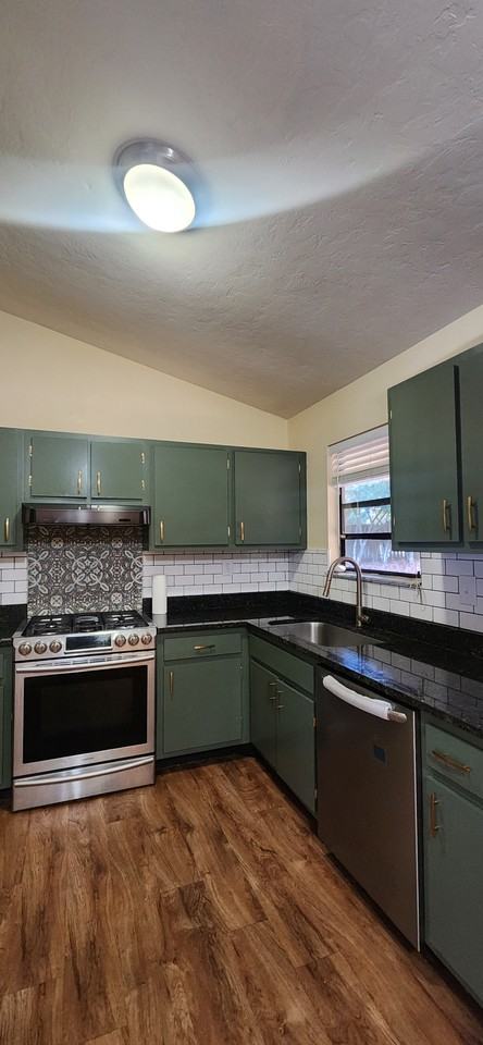 2924 Nw 76th Ter #NA - Photo 2 of 34