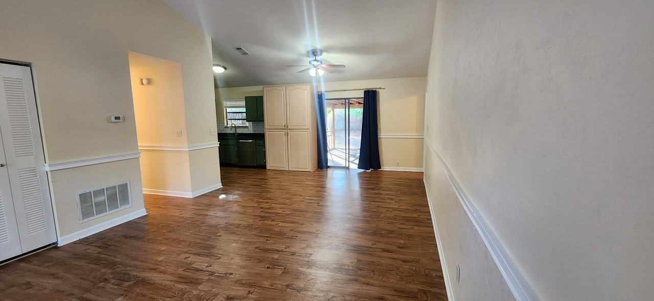 2924 Nw 76th Ter #NA - Photo 6 of 34