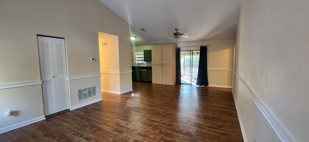 2924 Nw 76th Ter #NA - Photo 7 of 34